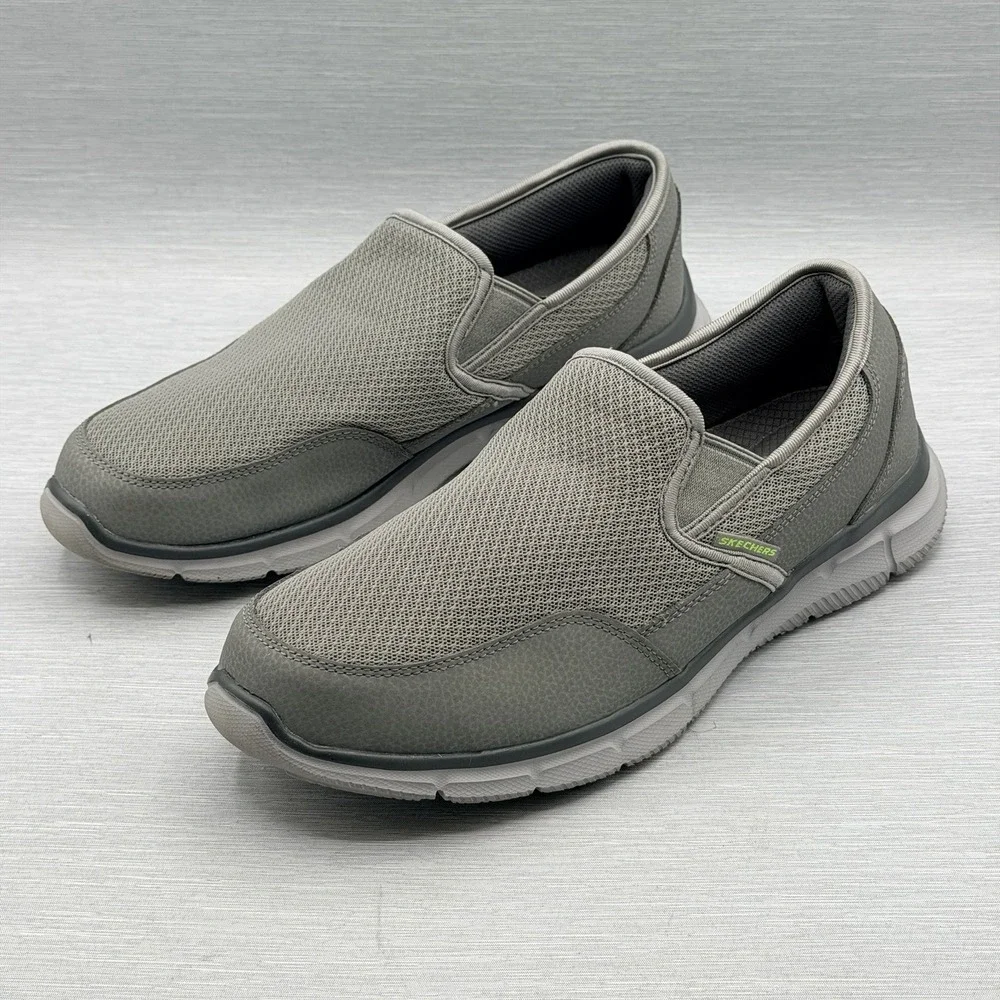 Skechers Verse Cool Men's 9 Grey Mesh Loafers Slip On Memory Foam 59997S